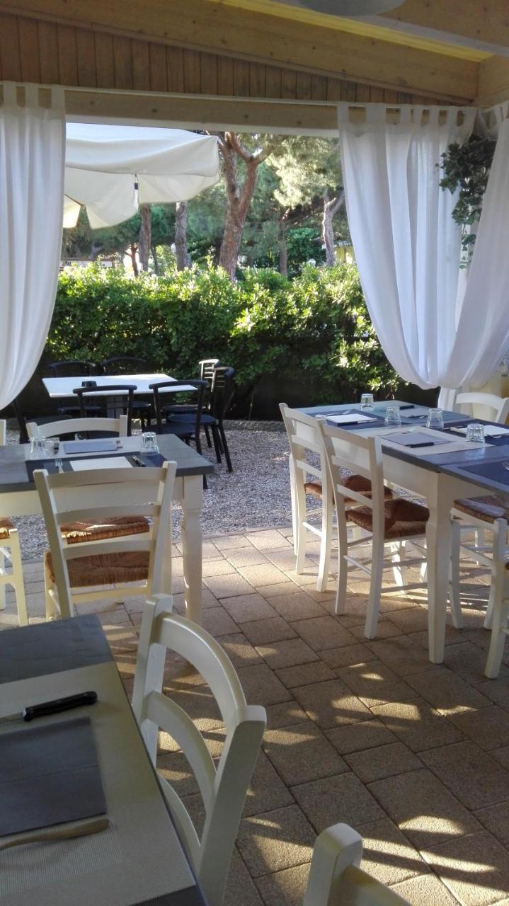 Hotel Enrica Cervia Bagian luar foto