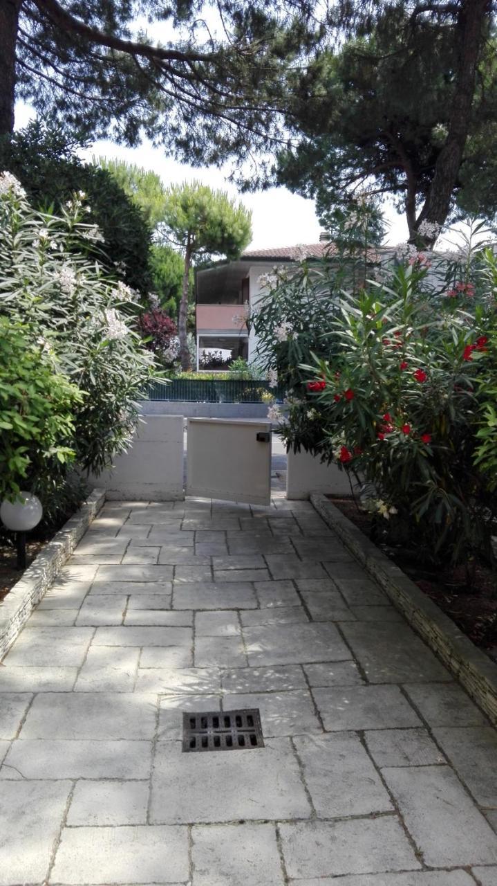 Hotel Enrica Cervia Bagian luar foto